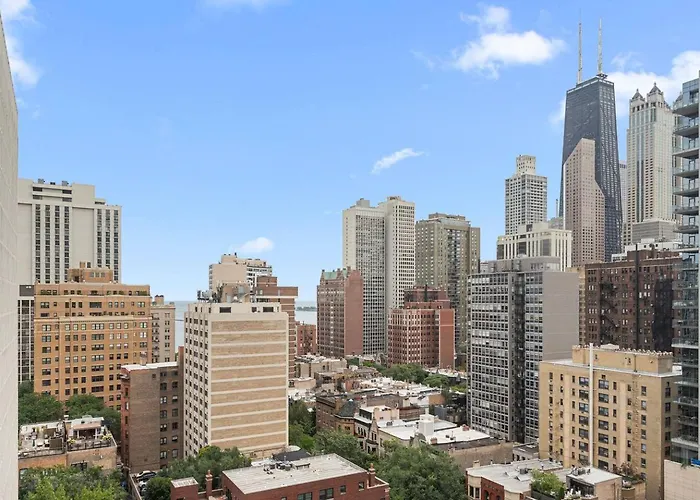 Hancock Lookoutsteps To Beach&transit, Chi Views - Apartment