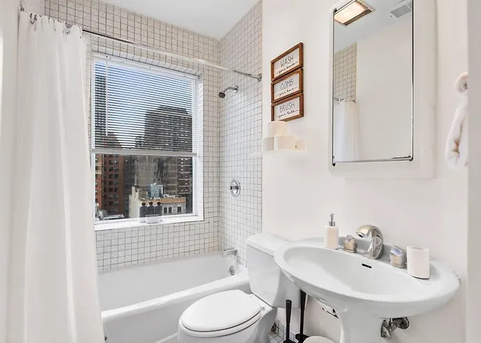 Apartment Hancock Lookoutsteps To Beach&transit, Chi Views - *
